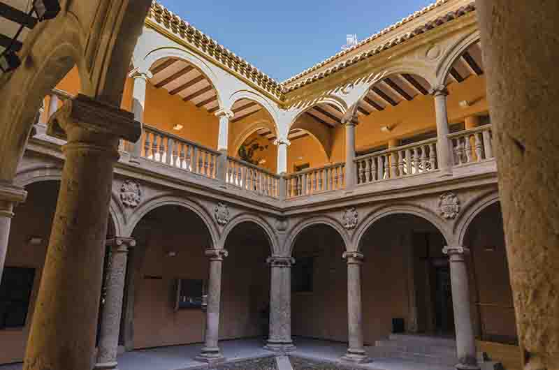 Albacete - Almansa 15 - palacio de los condes de Cirat - Ayuntamiento - Casa Grande.jpg